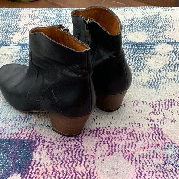ISABEL MARANT “DACKEN” BLACK LEATHER BOOTIES SIZE 37 - Picture 3 of 4